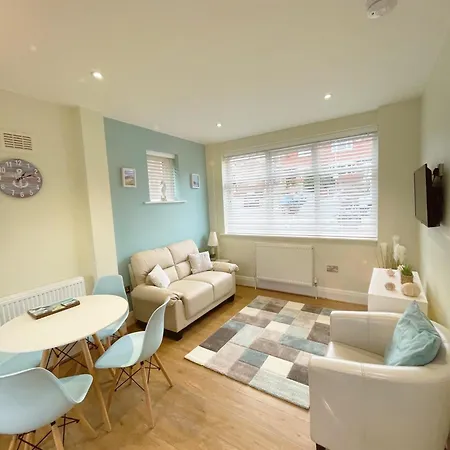 Apartamento The Beachcomber, One Min From Harbour And Beach Scarborough
