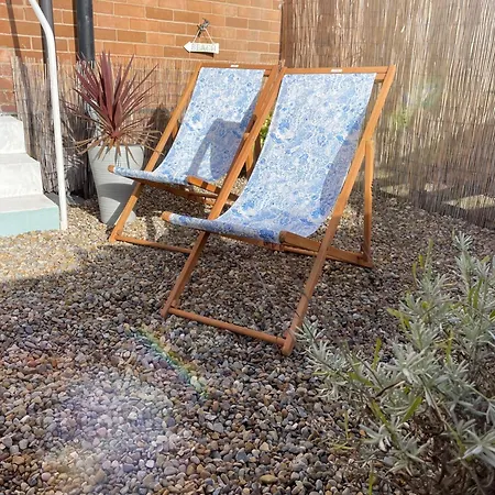 The Beachcomber, One Min From Harbour And Beach Apartamento *