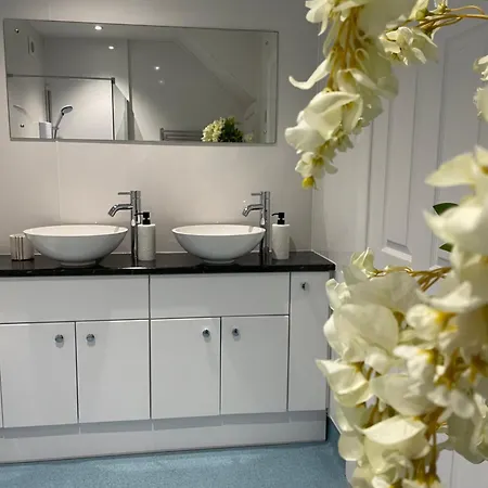 Apartmán The Beachcomber, One Min From Harbour And Beach