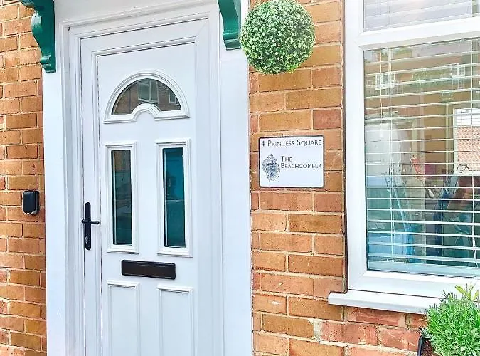 Apartamento The Beachcomber, One Min From Harbour And Beach