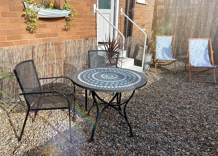 Apartamento The Beachcomber, One Min From Harbour And Beach