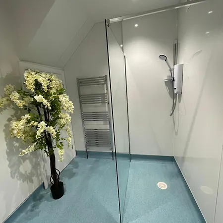 The Beachcomber, One Min From Harbour And Beach Apartment Scarborough